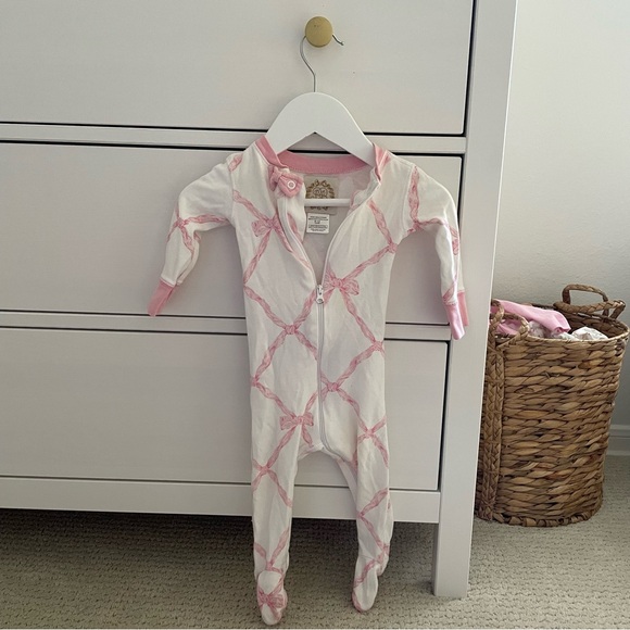 The Beaufort Bonnet Company Other - The Beaufort Bonnet Company Footie Size 6-12 Months ***Monogrammed